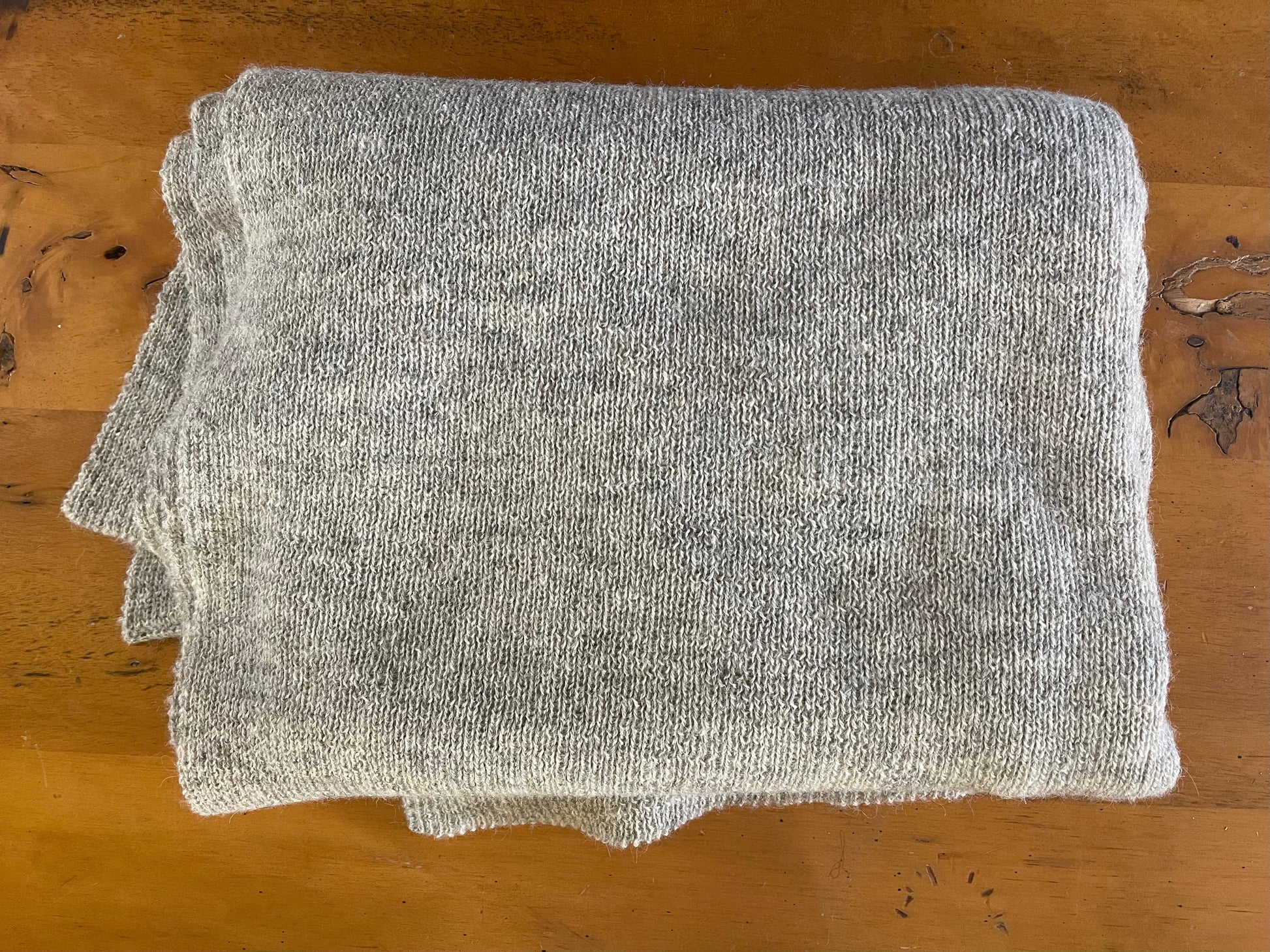 100 Icelandic Sheep Wool Throw Blanket The Hufeisen Ranch WYO Wagyu