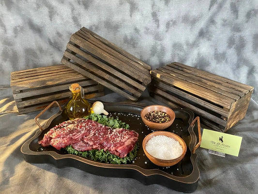 100% All-Natural American Wagyu Skirt SteakWagyu Skirt Steak is a highly flavorful and versatile cut of beef that is known for its rich marbling and tenderness. It is taken from the plate section of the Wagyu-Natural American Wagyu Skirt SteakThe Hufeisen-Ranch (WYO Wagyu)