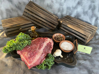 100% All-Natural Grass-fed American Wagyu Beef BrisketExperience the mouthwatering delight of our Wagyu Brisket, a true barbecue masterpiece. Sourced from the finest Wagyu cattle, this cut is known for its exceptional m100%The Hufeisen-Ranch (WYO Wagyu)