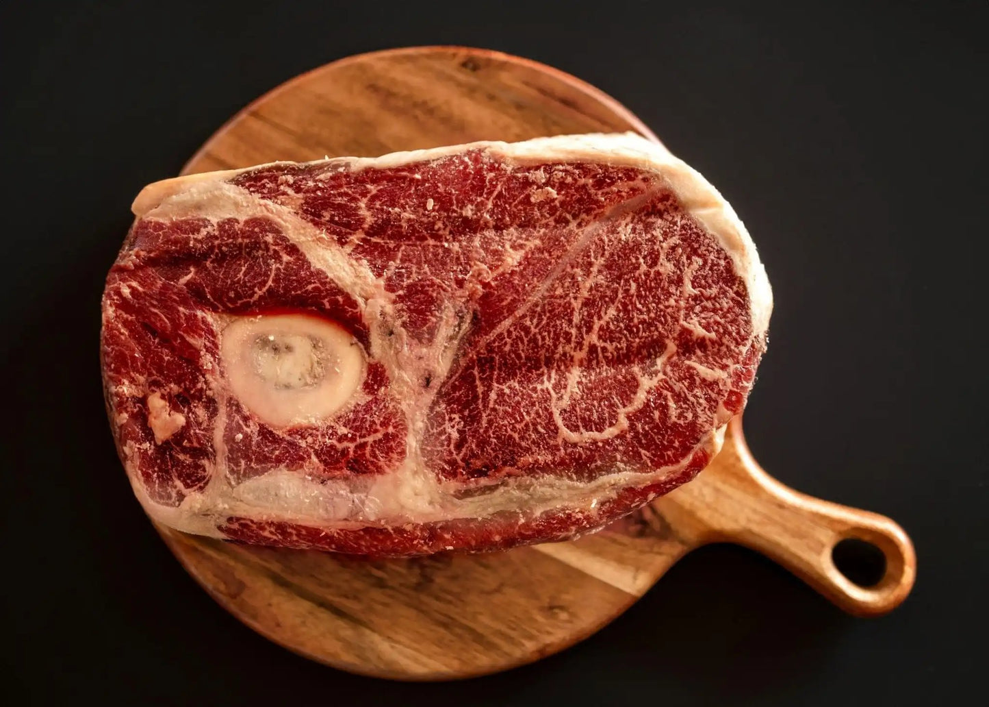100% All-Natural Grass-Fed Pasture-Raised Wagyu Arm RoastIntroducing Hufeisen Ranch's 100% All-Natural Grass-Fed Pasture-Raised Wagyu Arm Roast, the perfect cut for succulent and flavorful dishes. This primal cut is source100%The Hufeisen-Ranch (WYO Wagyu)